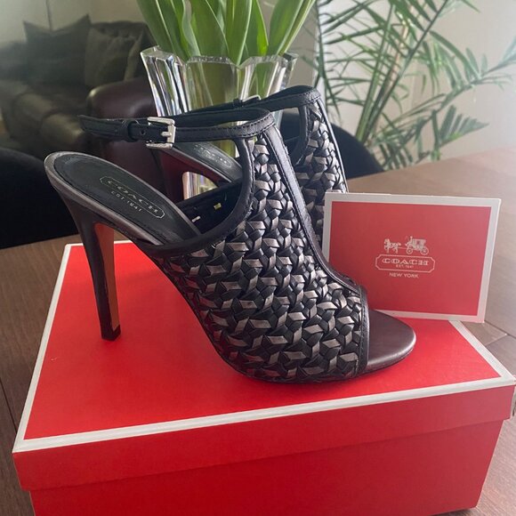 Coach Women's Leela Soft met/veg Calf Pump Warm Pewter/Black Heels - Picture 1 of 7